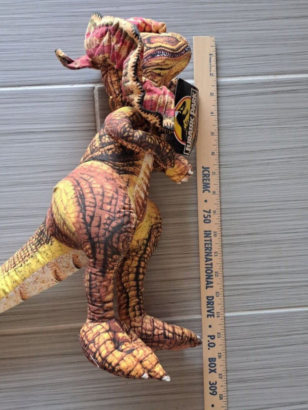 Jurassic Park 1992 Dilophosaurus Plush Toy 12" Collectible Dinosaur Universal - Picture 9 of 10